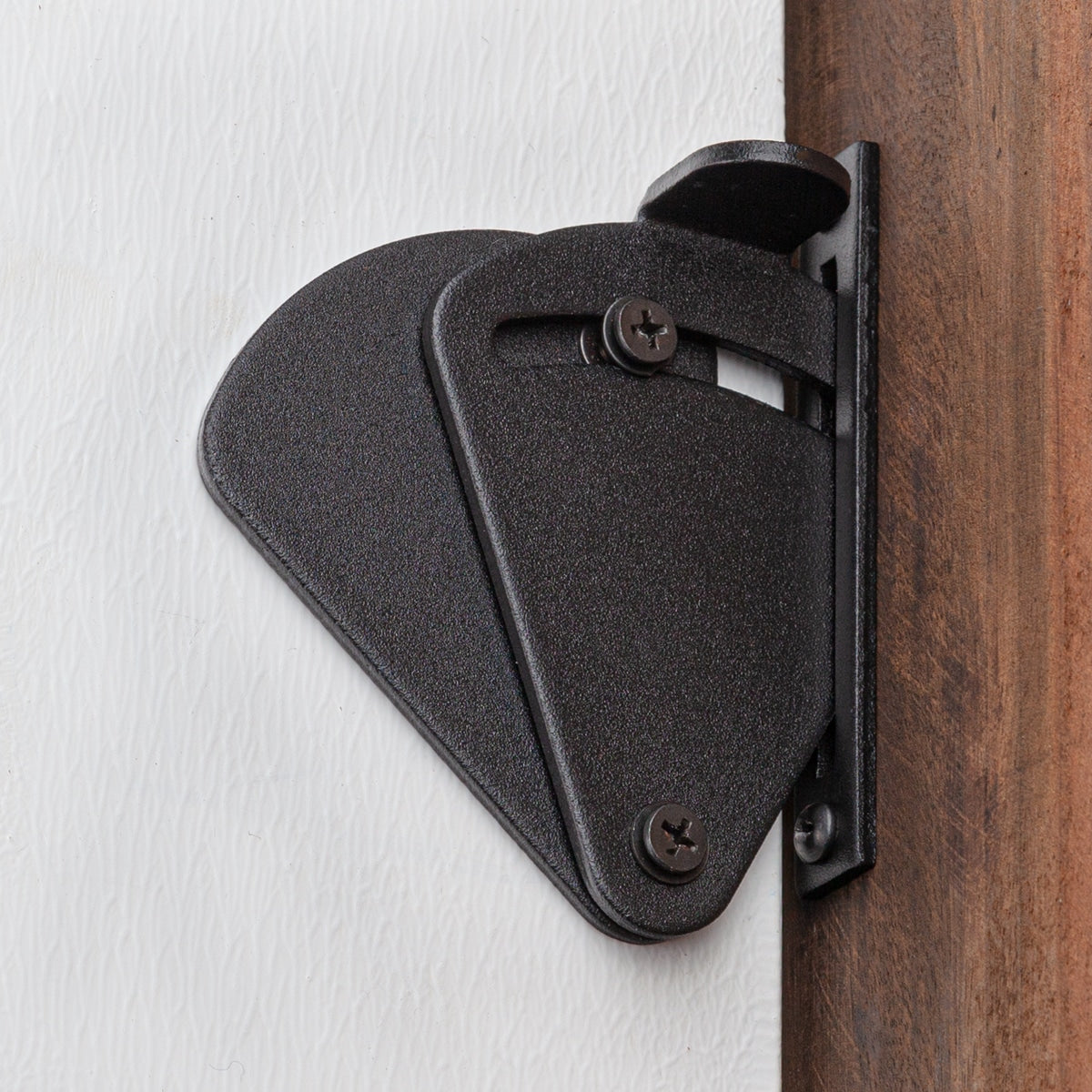 LATCH LOCK BARN DOOR BLACK