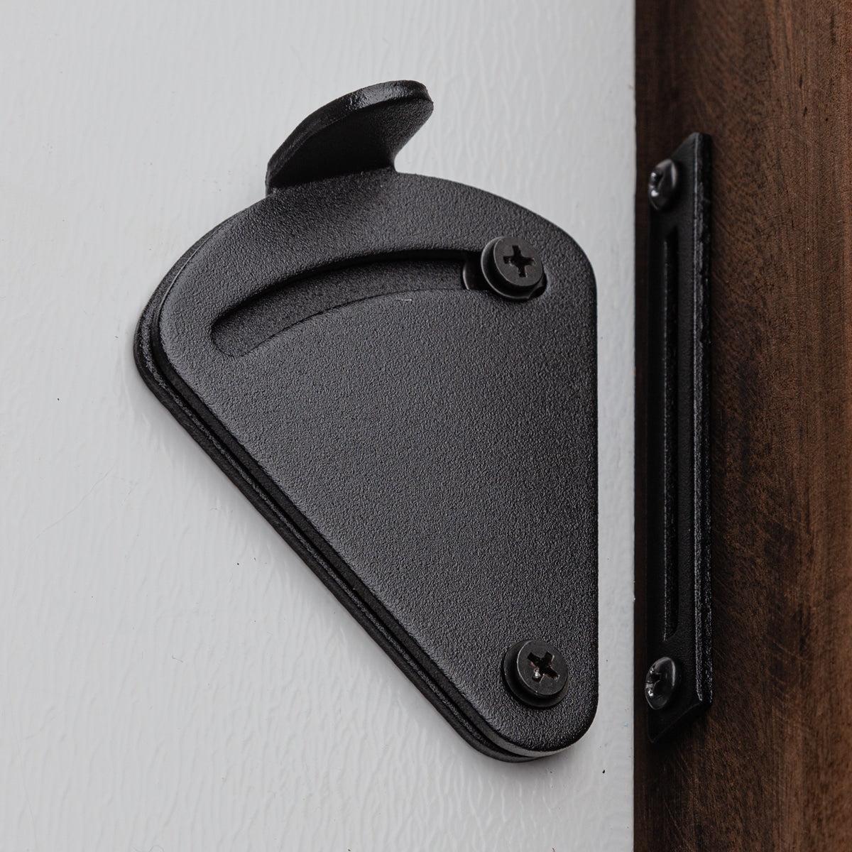 LATCH LOCK BARN DOOR BLACK