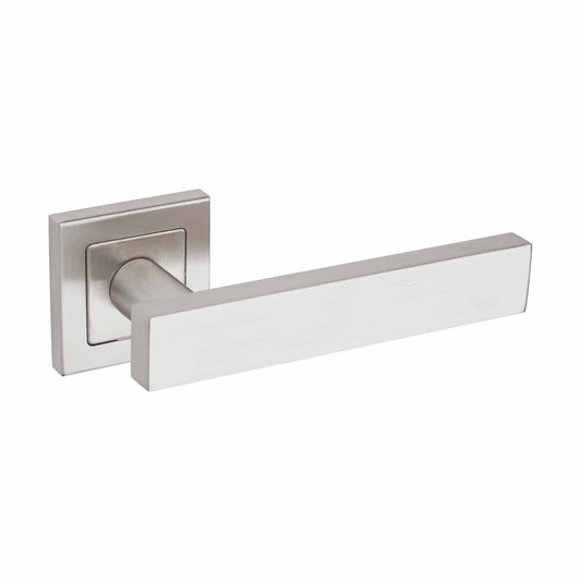 LEVER HANDLE ON SQUARE ROSE