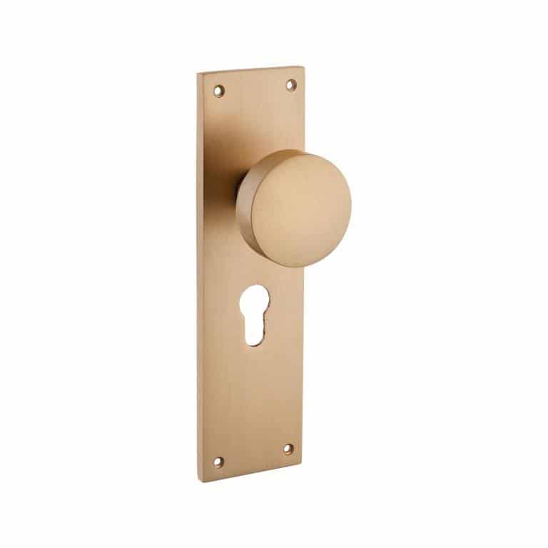 KNOB ON PLATE SATIN BRASS